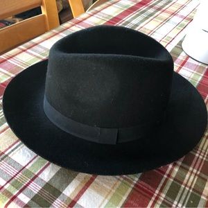 Ladies Black Felt Fedora Hat ~ Never Worn!